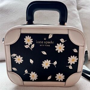 Kate Spade Daisy Floral Crossbody Top Handle Purse Black Cream